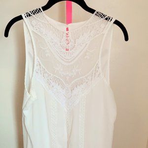 White lace tank
